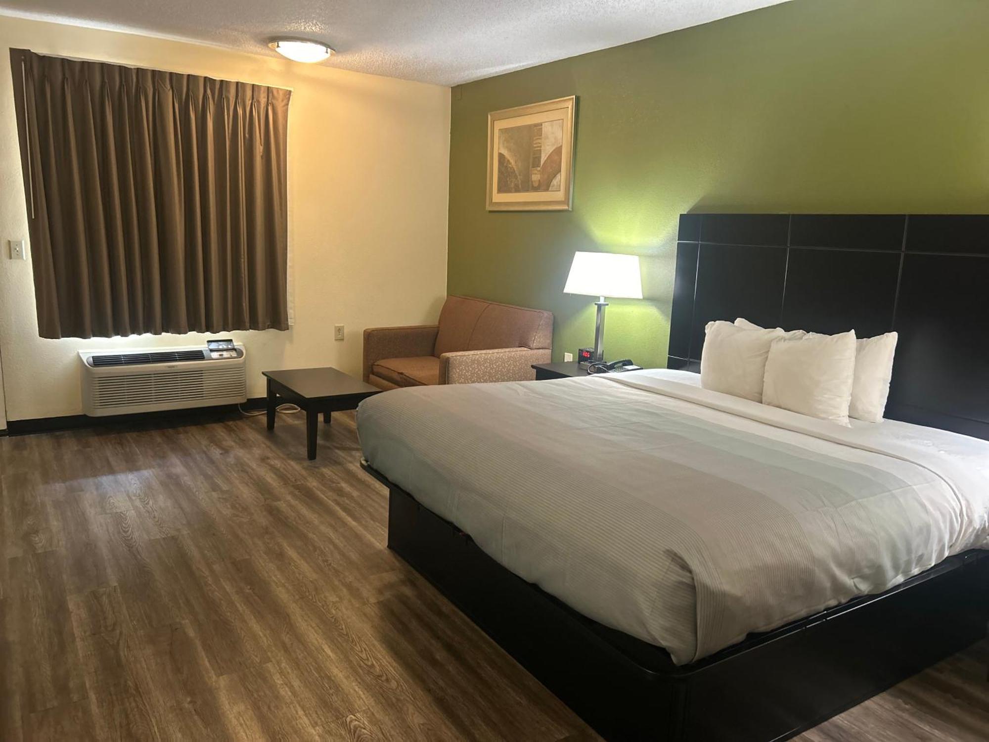 Quality Inn Tullahoma Eksteriør billede