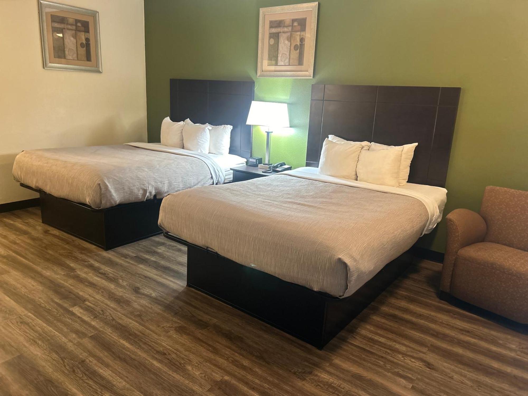 Quality Inn Tullahoma Eksteriør billede