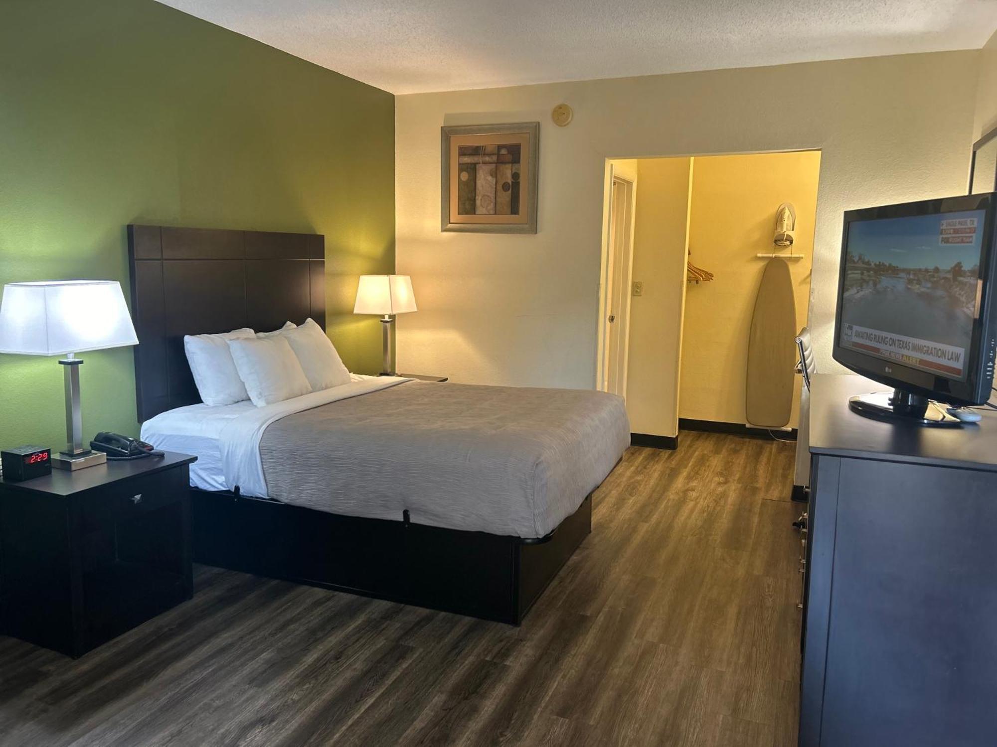 Quality Inn Tullahoma Eksteriør billede