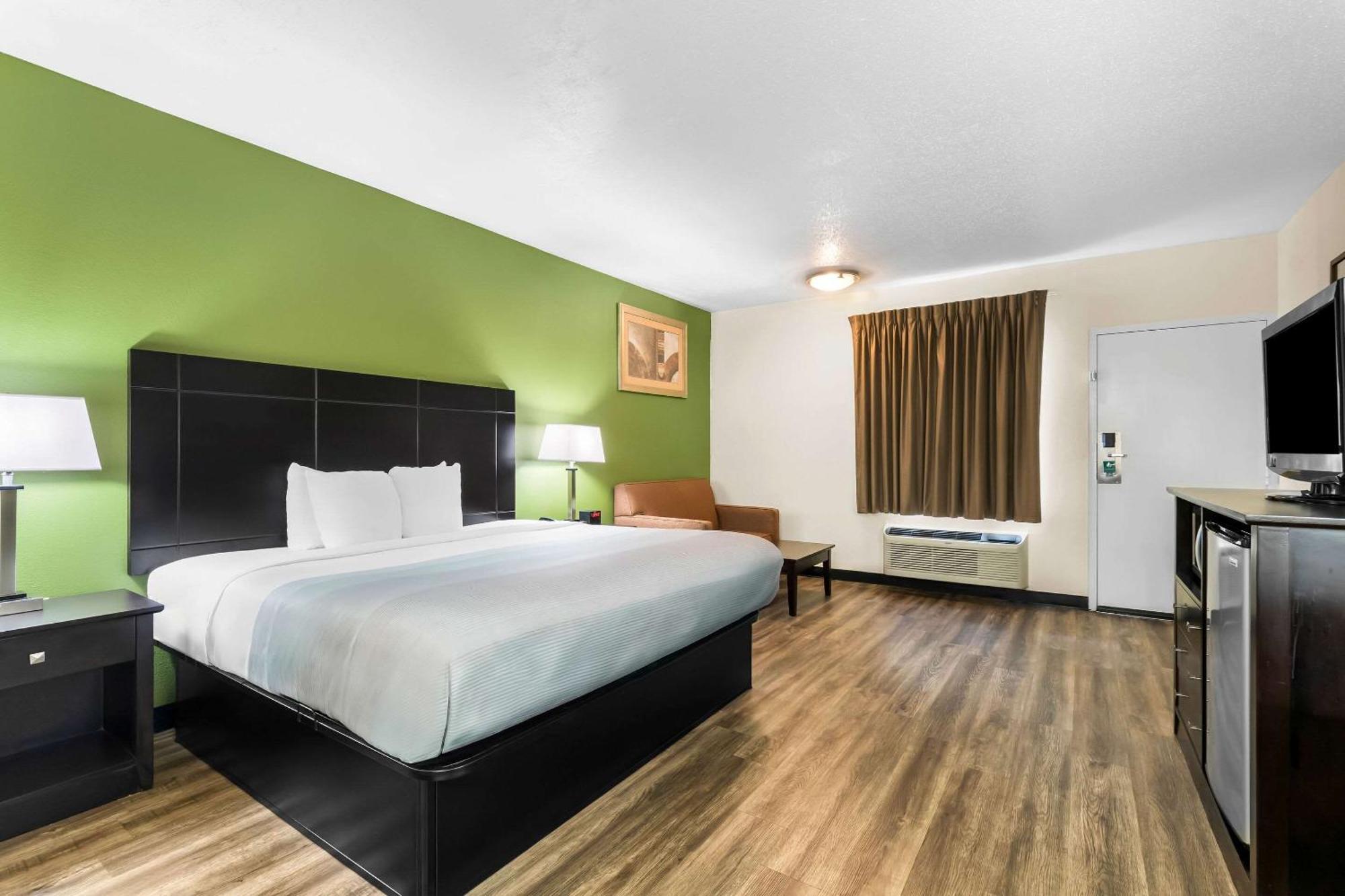 Quality Inn Tullahoma Eksteriør billede